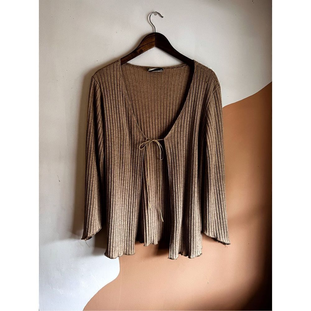Vintage 1970s tie front sweater